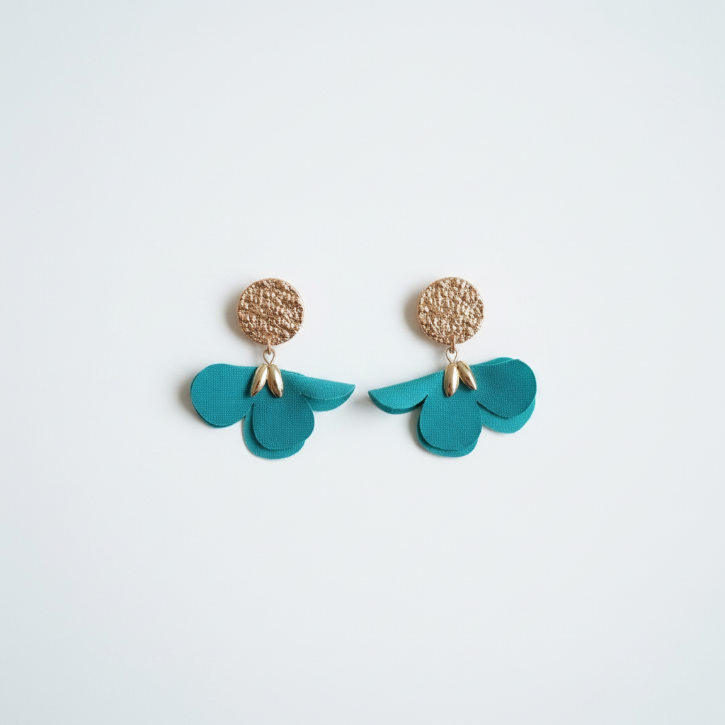 Boucles d'oreilles turquoise et or rose - vue à plat