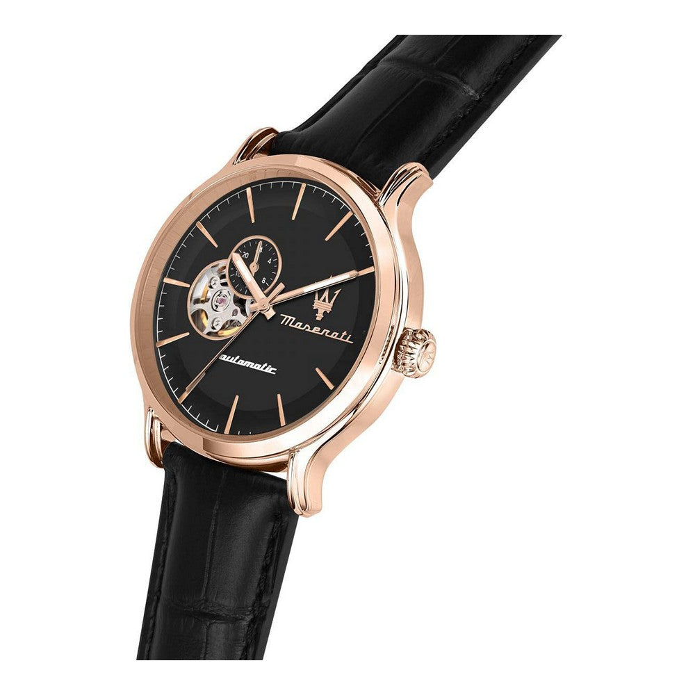 Vue latérale montre Maserati 